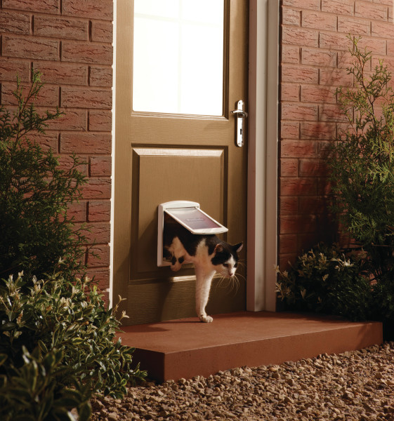 PetSafe Staywell 715 Small Pet Door - White